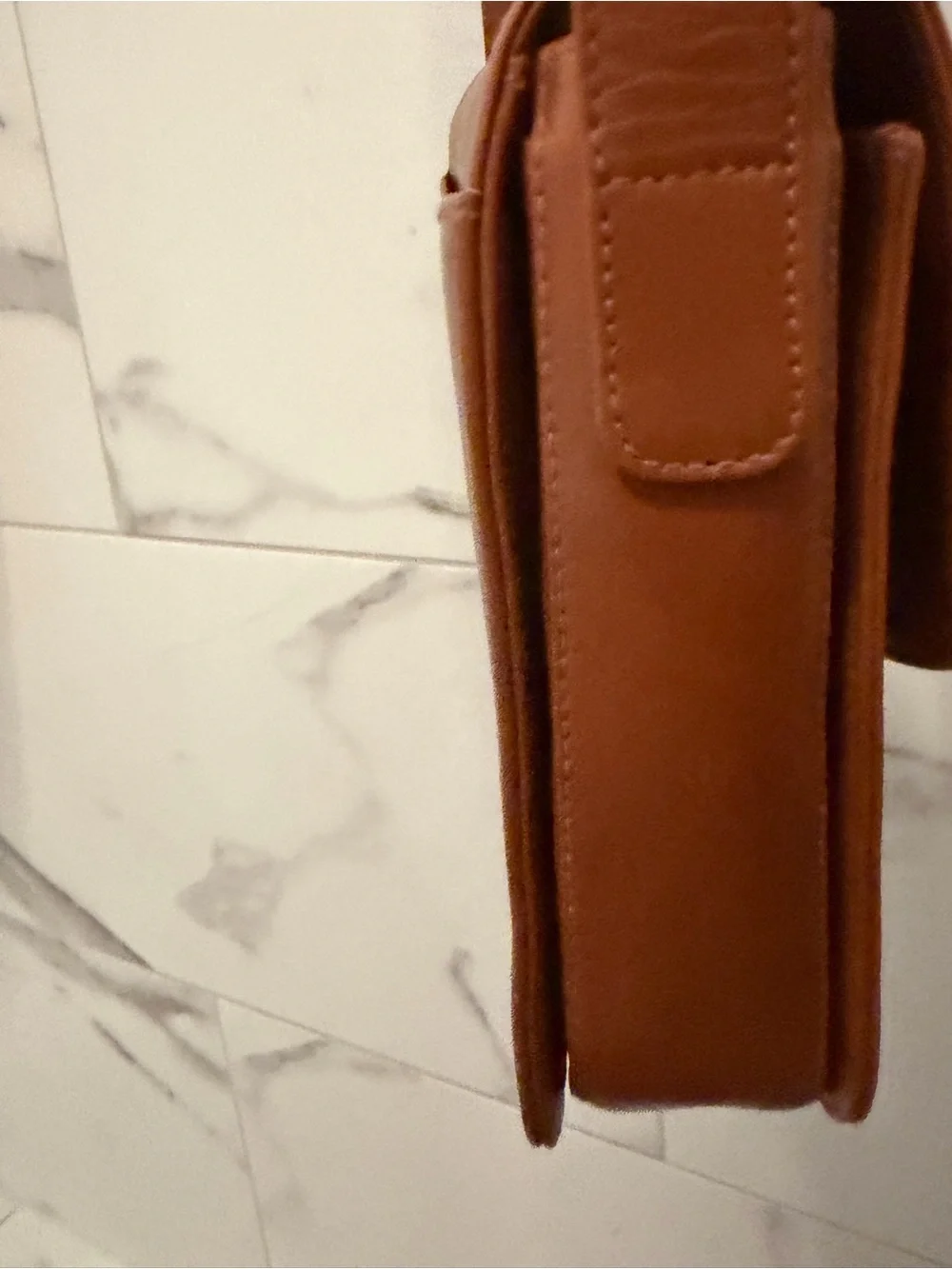 Everyday Leather Crossbody Bag in Brown